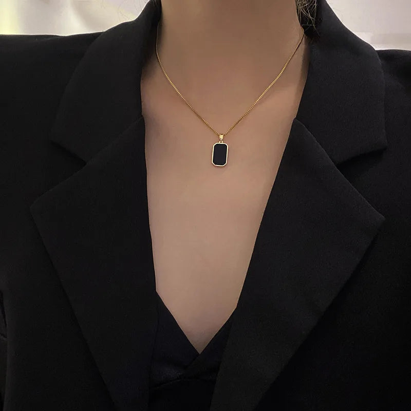 Minimalist Gold Plated Necklace with Black Pendant N1202