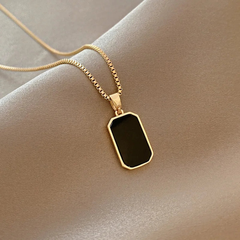 Minimalist Gold Plated Necklace with Black Pendant N1202