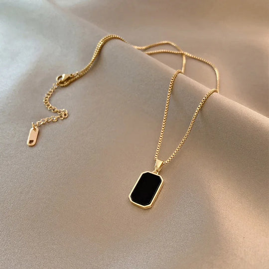 Minimalist Gold Plated Necklace with Black Pendant N1202