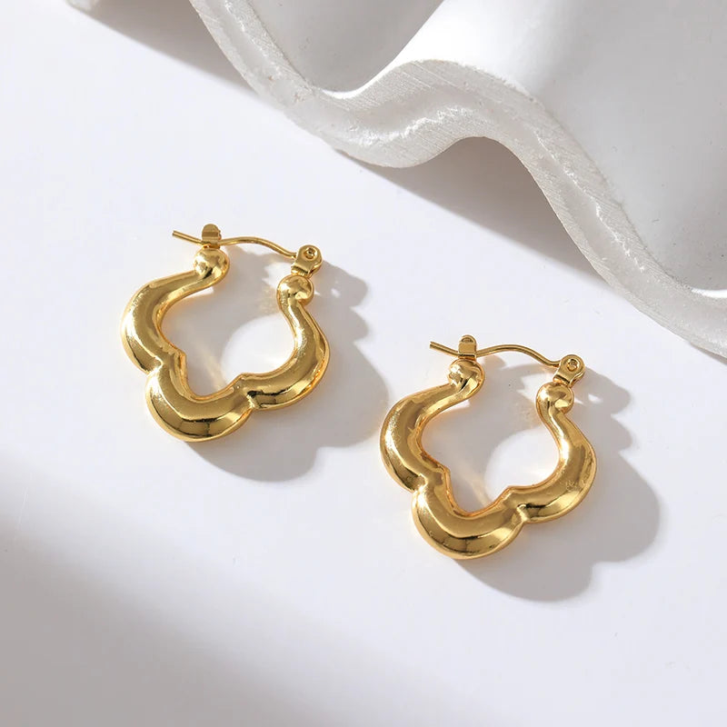 Elegant Fashion Gold Hoop Earrings E357