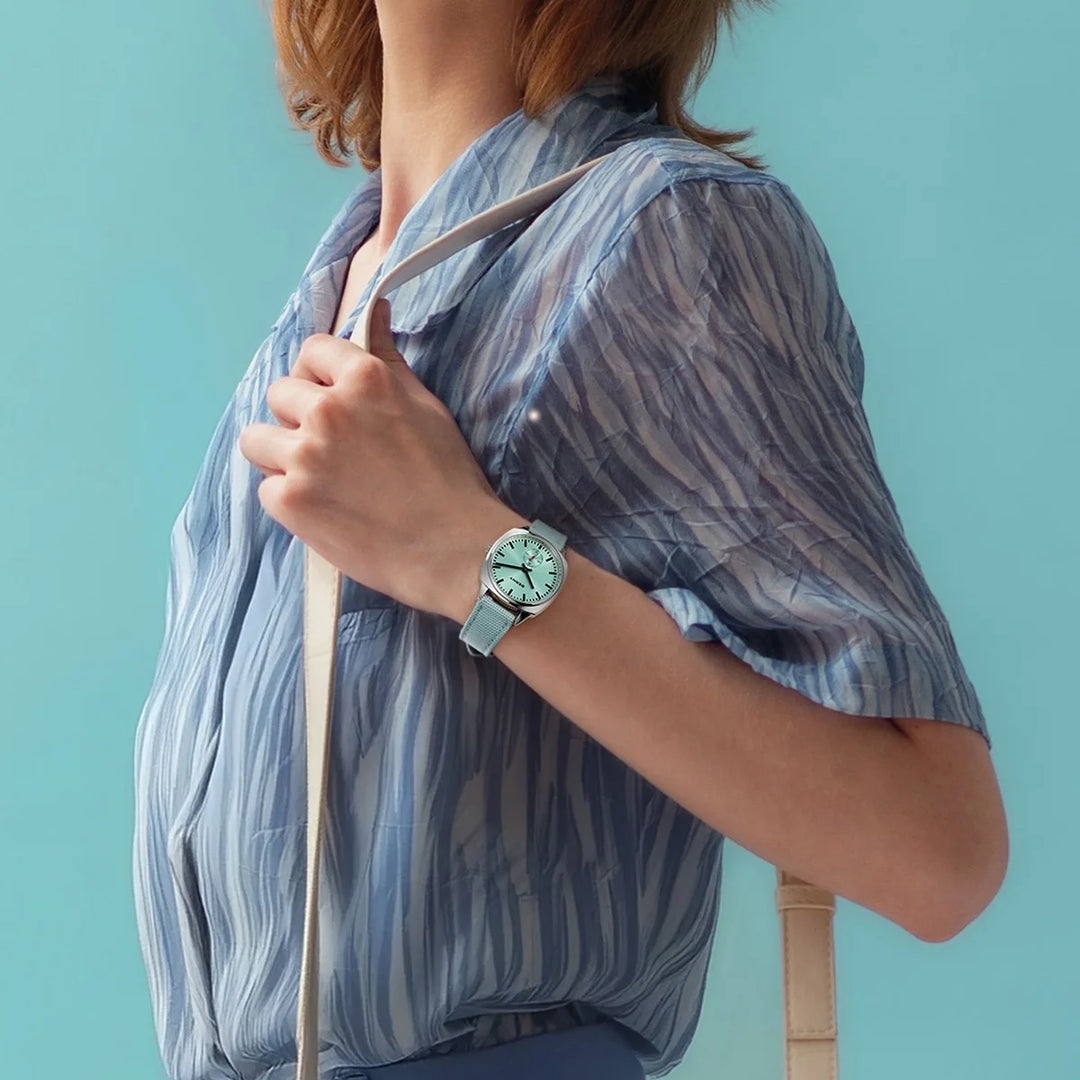 Classic Canvas Women's Quartz Watch 33mm 2715LS