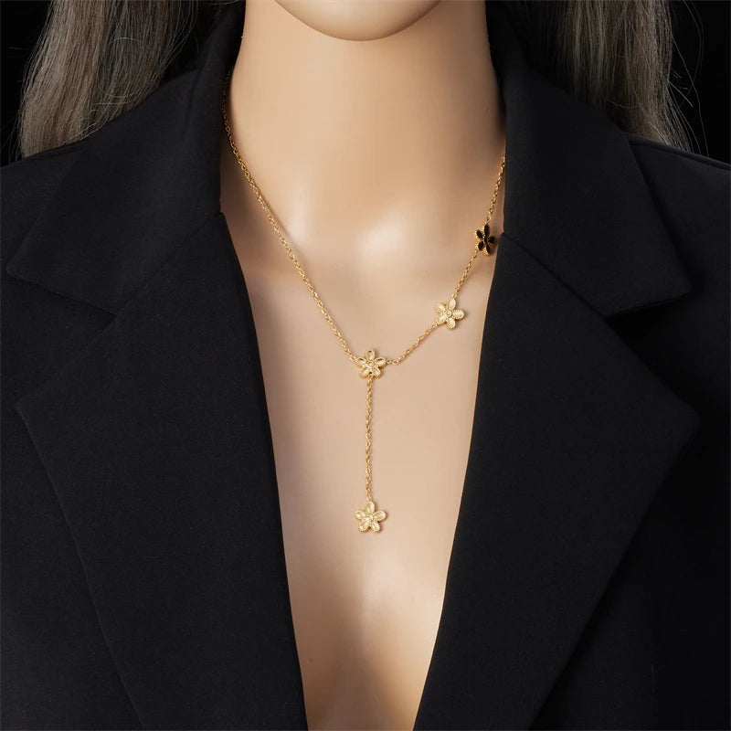 Minimalist Floral Pendant Necklace N2704