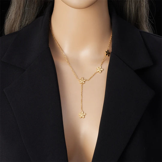 Minimalist Floral Pendant Necklace N2704