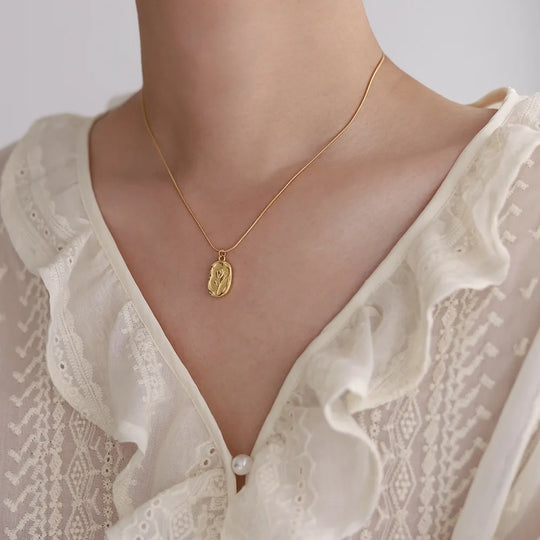 Elegante geometrische Tulpen-Rose-Anhänger-Halskette N305 