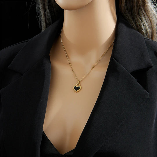 Eleganter Goldschmuck in Herzform N1746 E4656