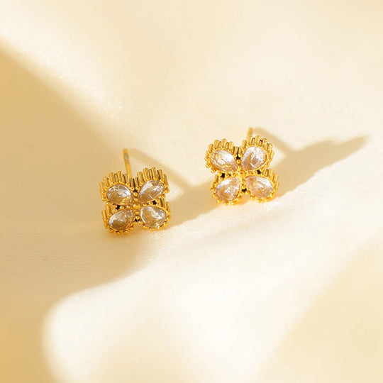 Minimalist Flower Zircon Stud Earrings E344