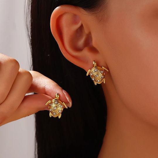 Classic Elegant Gold Zircon Stud Earrings E314